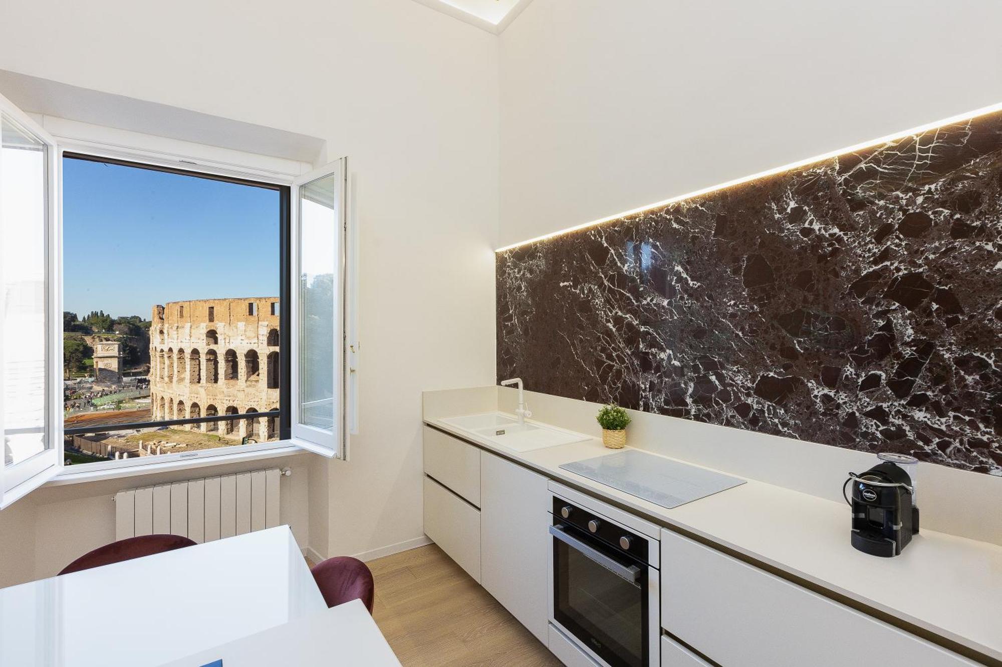 Colosseo View Atmosphere By In Rome